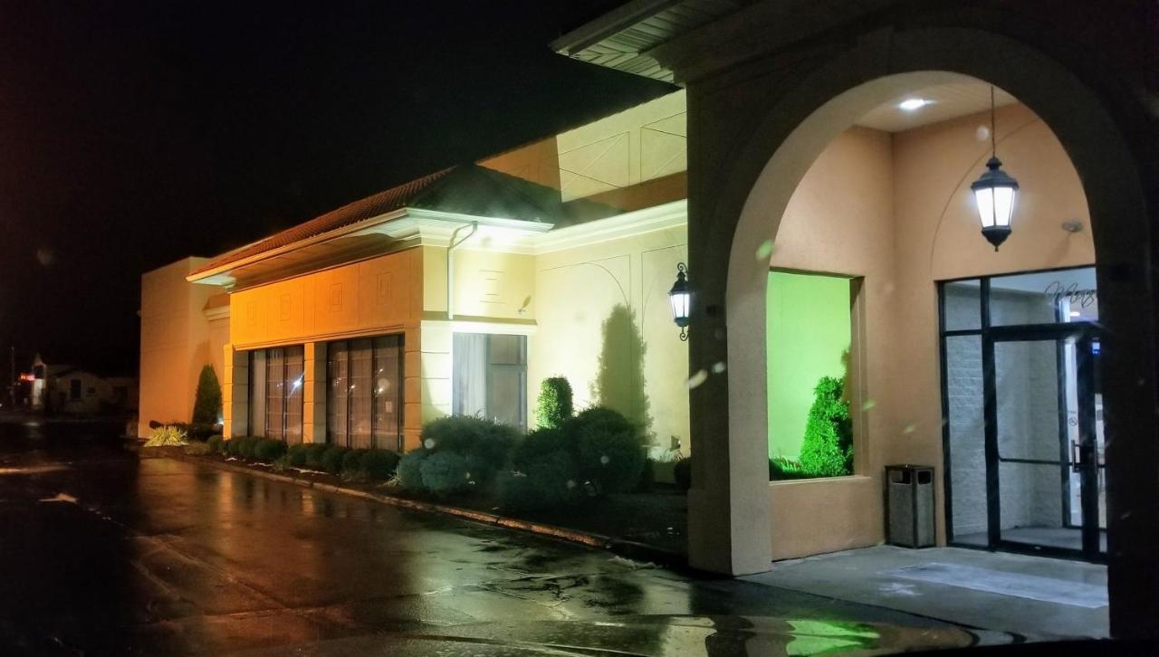 Bel-Aire Hotel Lake Erie Exterior photo